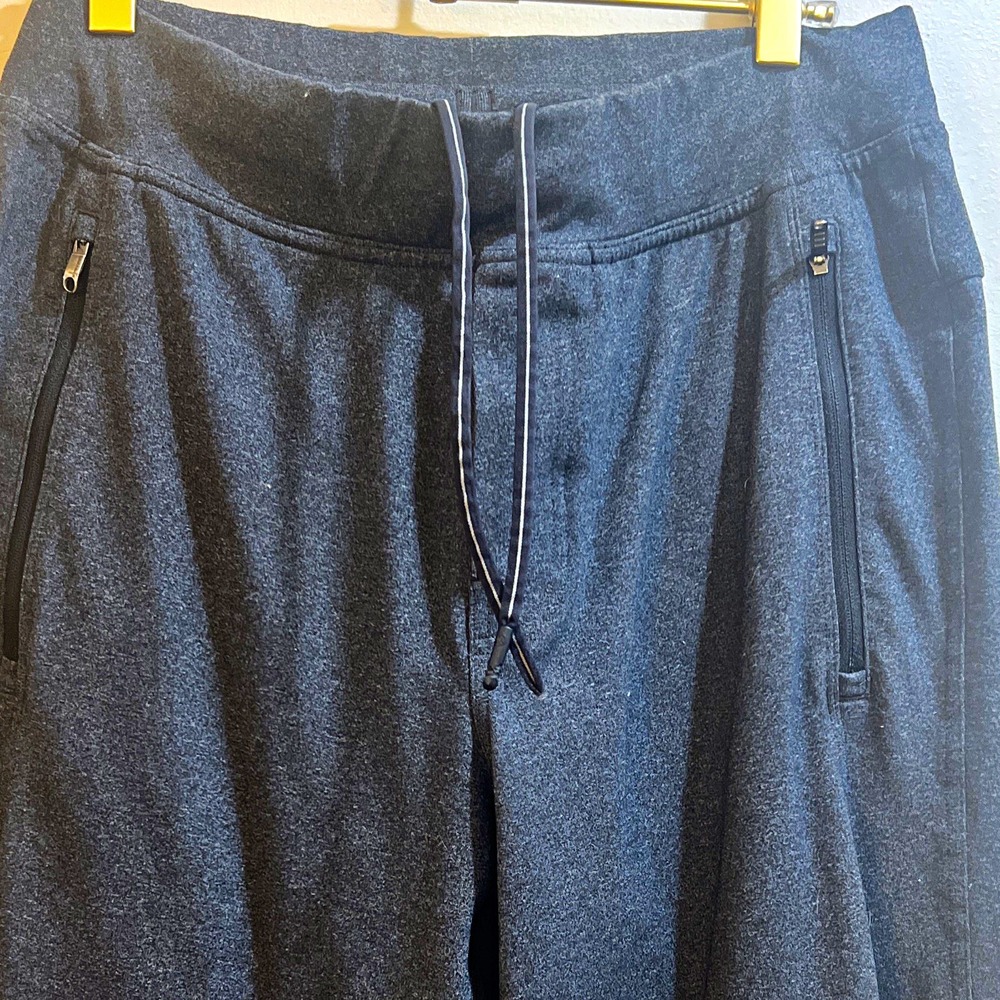 lululemon Men's Black Jogger Pants Tapered Drawstring Zip Pockets Medium